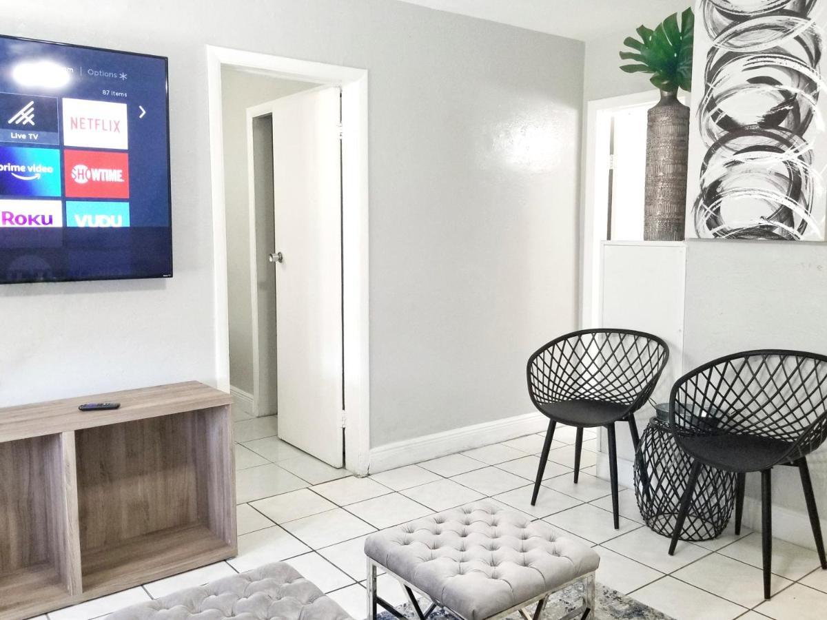 Ultra Glam Apartment 5 Miles From Hard Rock Casino Χόλιγουντ Εξωτερικό φωτογραφία